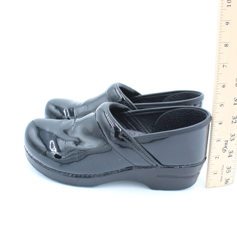 Dansko Professional Clogs Womens EU 40 US 9.5 Black Patent Leather Nursing Shoes - Picture 2 of 8